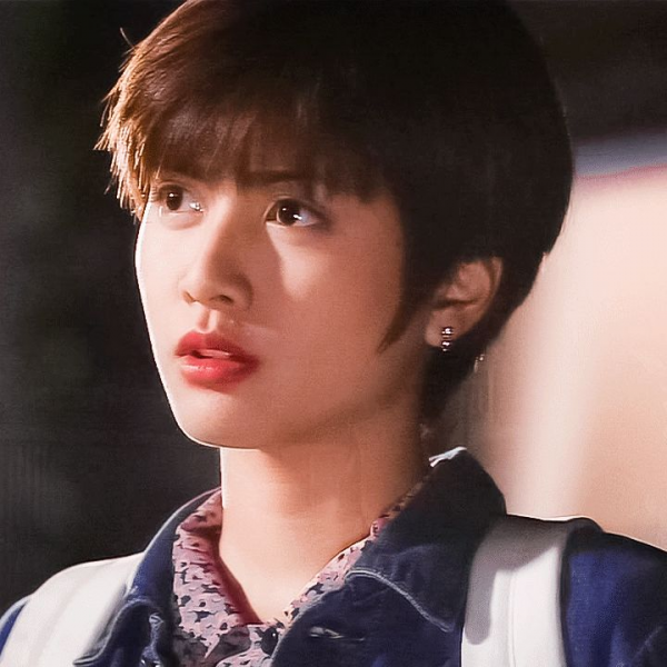 審美祖師爺蠟筆小新,他稱讚的明星有多絕?每一個都是顏值天花板 審美祖師爺蠟筆小新,他稱讚的明星有多絕?每一個都是顏值天花板