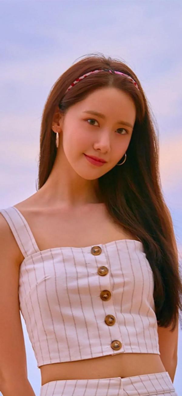 林允兒超清桌布 林允兒超清桌布