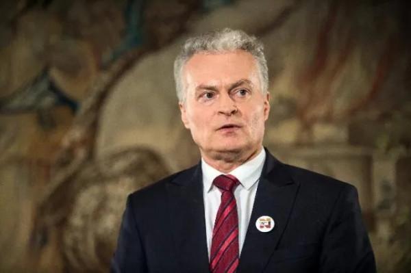 11月23日,我飛行員逼退外機;美艦臺海挑釁;殲-10C亮相對臺一線 11月23日,我飛行員逼退外機;美艦臺海挑釁;殲-10C亮相對臺一線