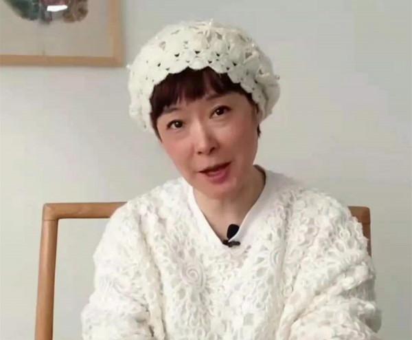 溫婉知性的王雪純，為“正大綜藝”奉獻青春，丁克29年背後有苦楚