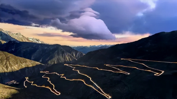 我國十大地勢驚險的公路,風景如畫但會讓你笑中帶淚,你去過哪個 我國十大地勢驚險的公路,風景如畫但會讓你笑中帶淚,你去過哪個