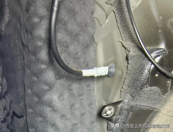 豐田威爾法如何解決噪音問題「上尚」帶你體驗什麼才是陸上頭等艙 豐田威爾法如何解決噪音問題「上尚」帶你體驗什麼才是陸上頭等艙