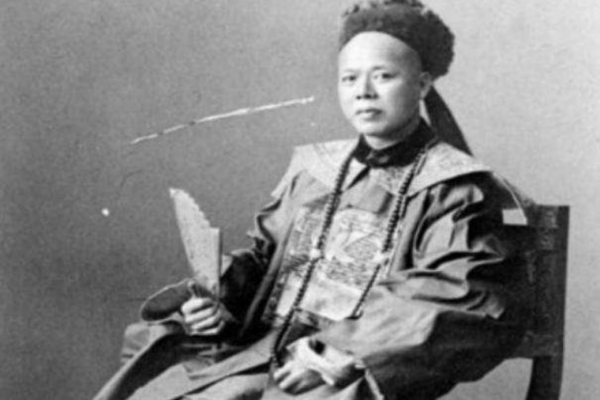 昔日印尼首富是廣東人，娶歐洲美女為妻，後代如今已無華人長相