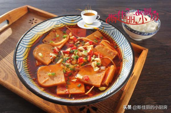 天冷煮上這麼一鍋熱乎乎的燉菜,葷素一鍋出,簡單營養美味又暖胃 天冷煮上這麼一鍋熱乎乎的燉菜,葷素一鍋出,簡單營養美味又暖胃