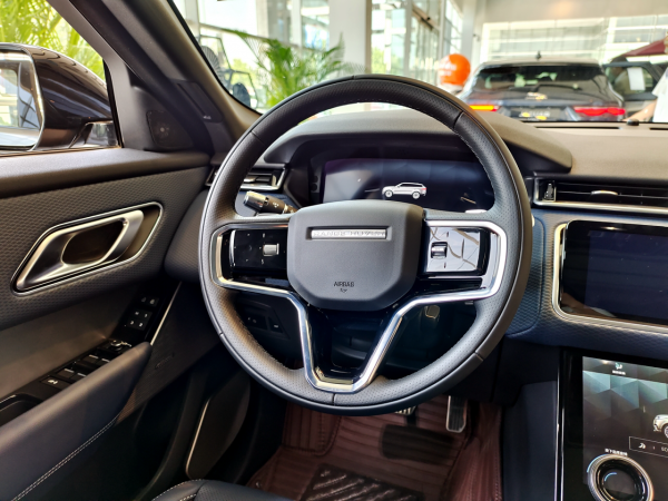 最帥路虎車 實拍攬勝星脈 你心動了嗎？