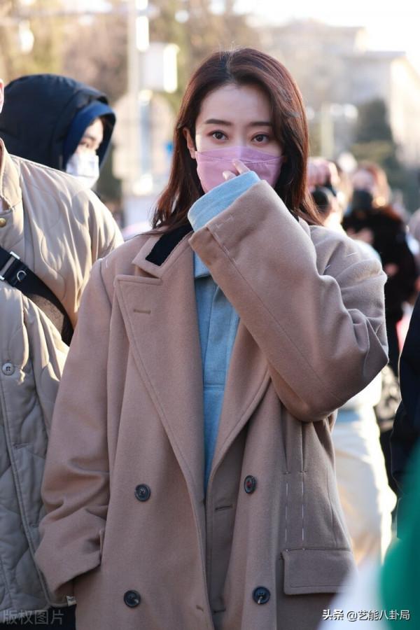 央視春晚4大聯排私服秀：黑白格最受明星青睞，新年戰袍綠色最火