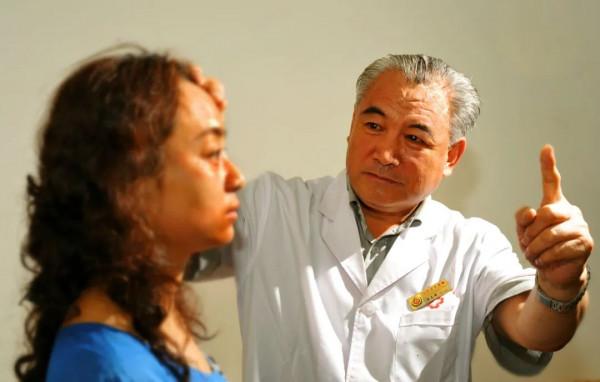 仁心仁術 醫者大愛——記全國名中醫候選人、甘肅省中醫院主任醫師廖志峰