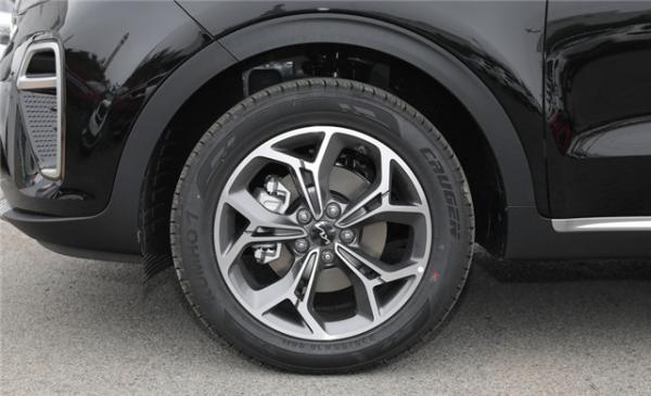 2021款起亞KX5的2.0L舒適版好不好？配6AT變速箱，都有哪些優缺點