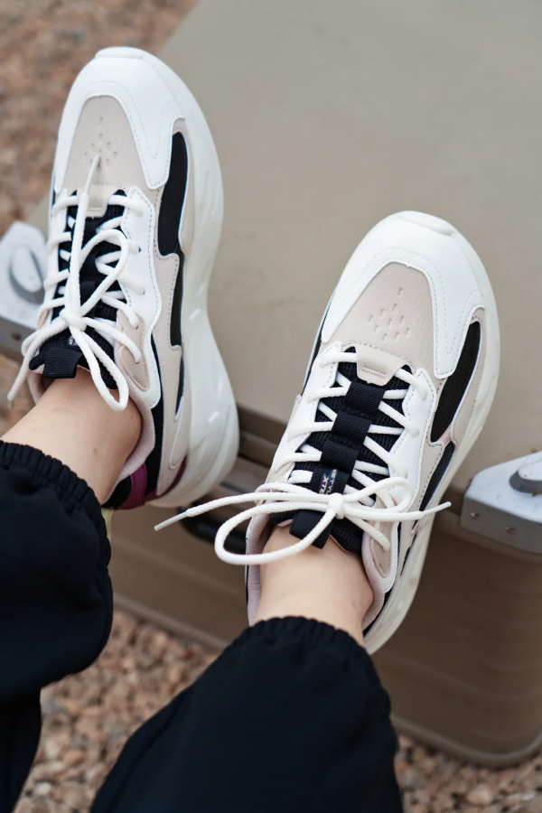 國慶出遊sporty chic,時髦戶外風鎖緊這幾套就夠了 國慶出遊sporty chic,時髦戶外風鎖緊這幾套就夠了