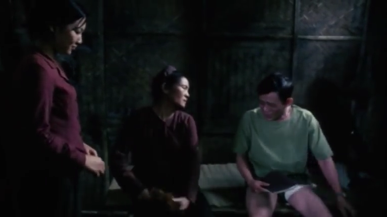 長得帥也有錯？士兵因長相英俊，被兩位越南女兵擄入深山生活13年