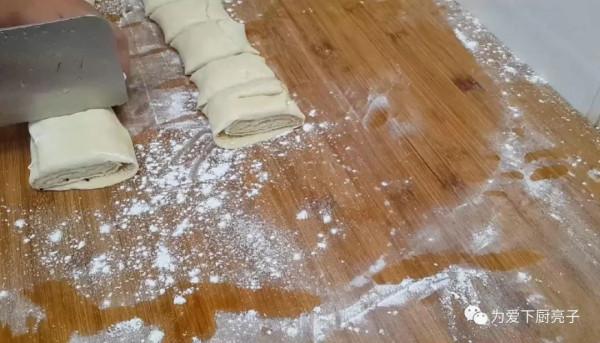 自制烤酥餅的做法,簡單一做,咬一口鬆軟香甜,我家一週吃五次 自制烤酥餅的做法,簡單一做,咬一口鬆軟香甜,我家一週吃五次