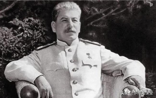 赫魯曉夫為什麼反對斯大林? 赫魯曉夫為什麼反對斯大林?