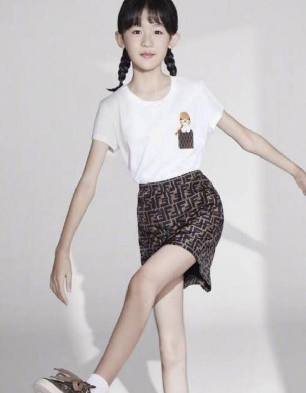 有種長相叫“複製貼上”,這些星二代,可都沒浪費父母的基因 有種長相叫“複製貼上”,這些星二代,可都沒浪費父母的基因