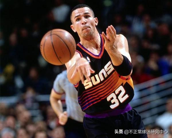 生涯4000失誤有多尷尬？歷史僅5人，威少差一點，詹姆斯霸榜第一