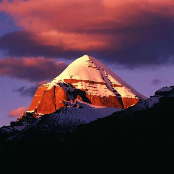 神奇的大自然之絕美山峰！世界最美十大山峰