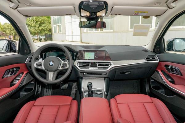 試駕寶馬3系325Li M運動套裝，外觀運動時尚，駕駛感欠缺運動精髓