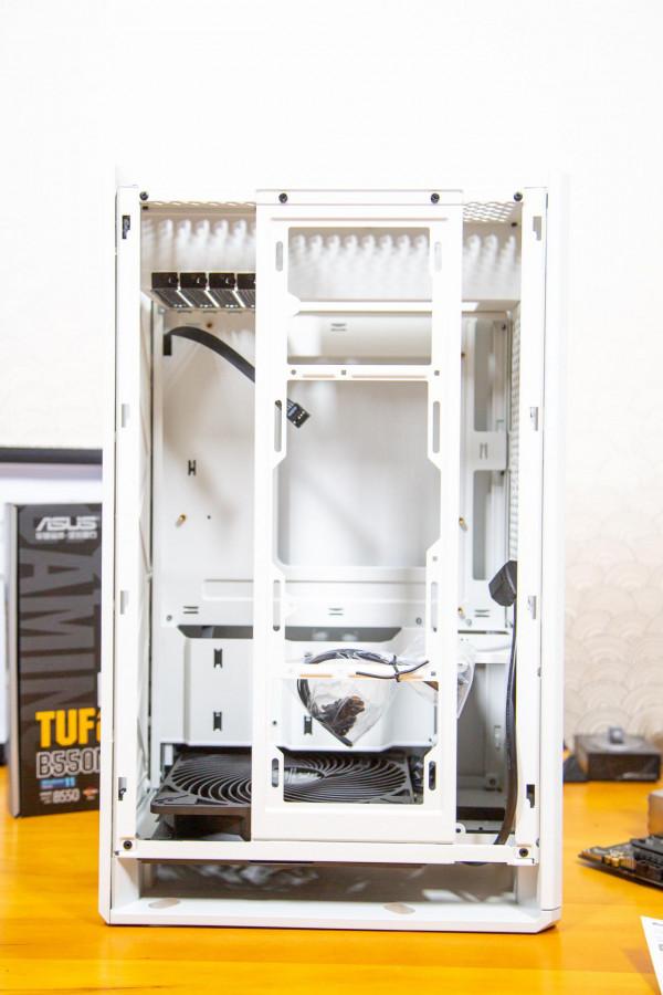 一臺APU裝機方案：5600G+華碩重炮手能戰2K解析度遊戲嗎？