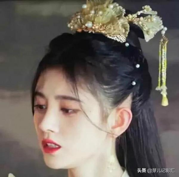 她這是準備禿成尼姑嗎……