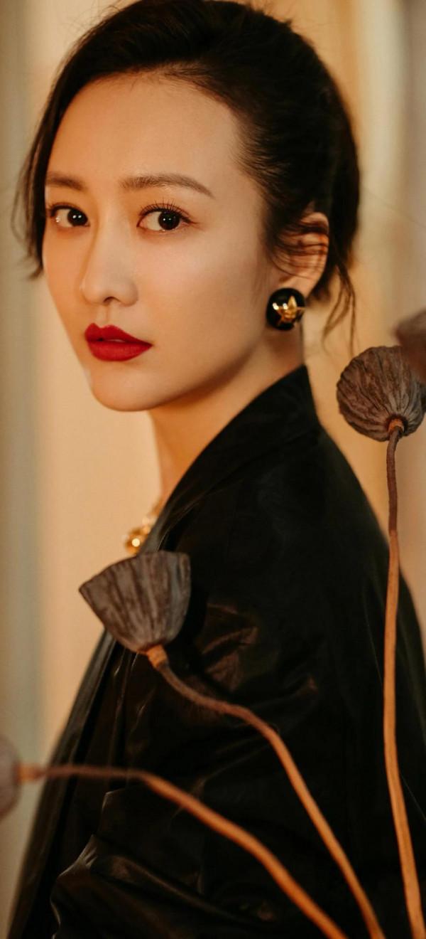 王鷗和李純，傻傻分不清