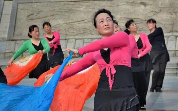 50歲大姐查出肺結節,複查時結節幾乎消失?醫生:與這4件事有關 50歲大姐查出肺結節,複查時結節幾乎消失?醫生:與這4件事有關