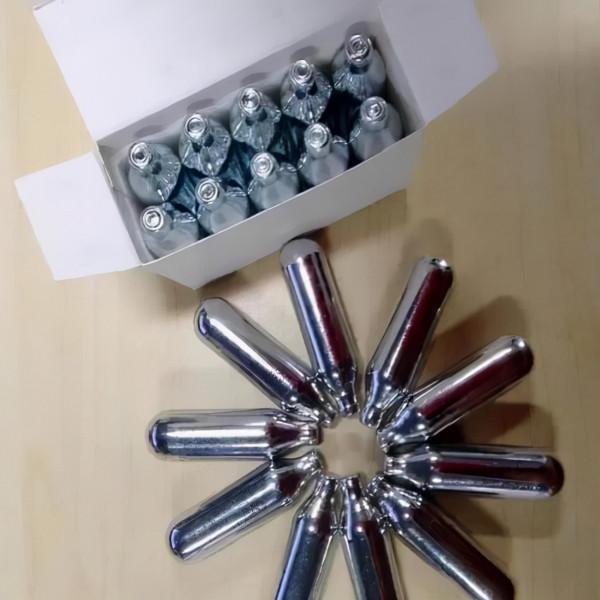 真是爸爸的好大兒,父母花費百萬送他出去留學,回國將父母送進去 真是爸爸的好大兒,父母花費百萬送他出去留學,回國將父母送進去