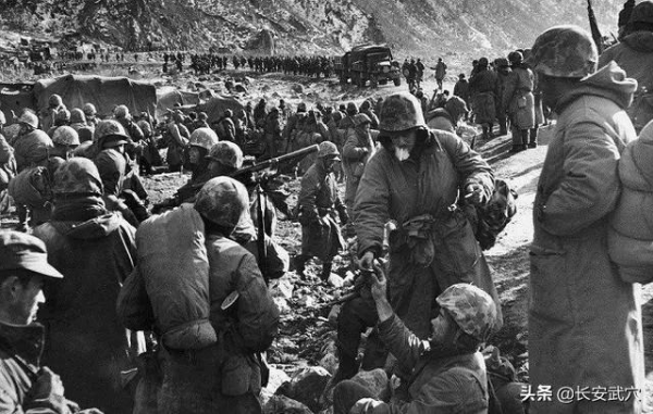 抗美援朝：彭德懷與麥克阿瑟是如何鬥智鬥勇，引領戰局的？