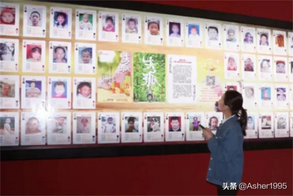 父親入獄、母親改嫁，6歲的她靠吃垃圾為生，闊別30年終於回家