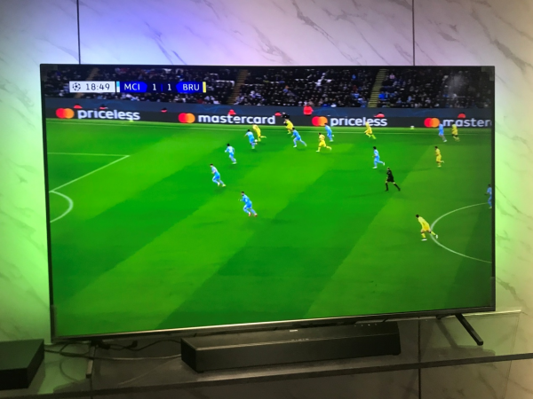 不到一千元，把賽場搬回家！飛利浦B5706迴音壁體驗