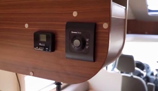 獨闢蹊徑 上裝做文章，輕量化典範，隆翠2號C528玩家版房車