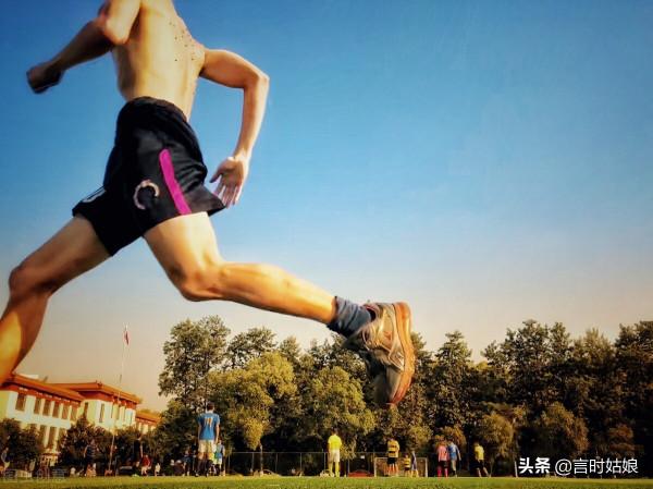 《馬拉松名將手記》跟馬拉松名將學習跑步思維：治癒一切迷茫