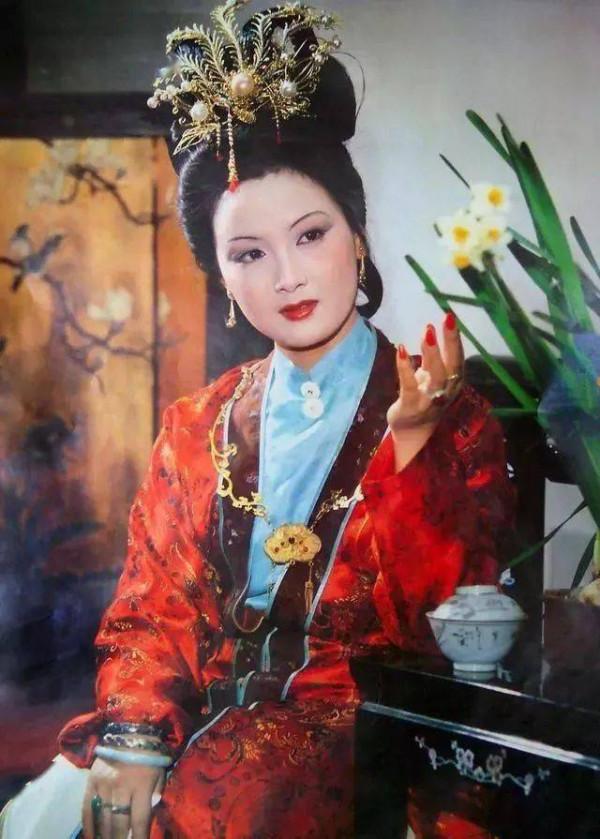 87版《紅樓夢》金陵十二釵為什麼成為無法超越的經典？