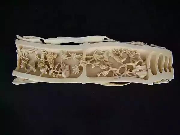 殘忍的藝術品