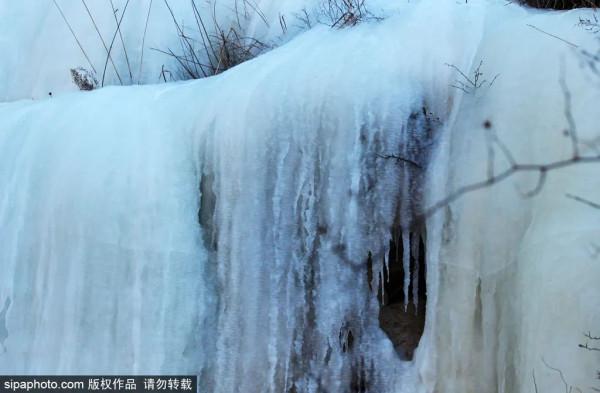 全部清零！當藝術戀上這座城，邂逅唯美“豎琴橋”，奇幻冰瀑即將亮相~