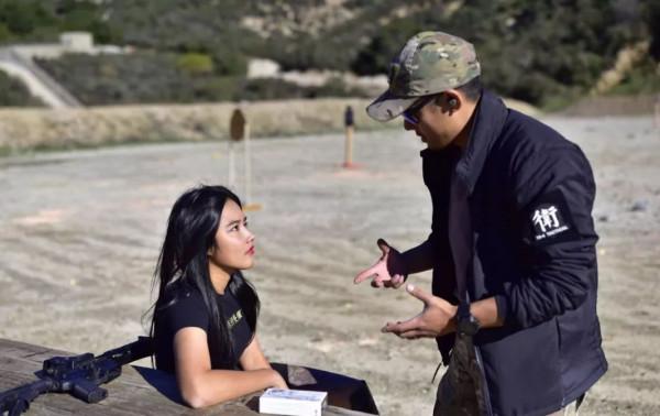 深圳女孩為美國綠卡,在美國當兵7年,還鼓勵中國人來美國當兵 深圳女孩為美國綠卡,在美國當兵7年,還鼓勵中國人來美國當兵