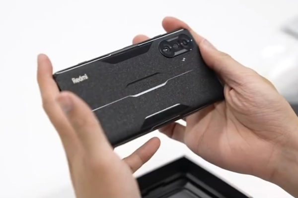 小米12 Pro排第一！魯大師2021年度產品評選，這四款手機上榜了