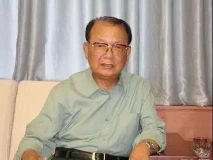 1988年授銜儀式,這位上將被舉報,說他是“韓國特務” 1988年授銜儀式,這位上將被舉報,說他是“韓國特務”