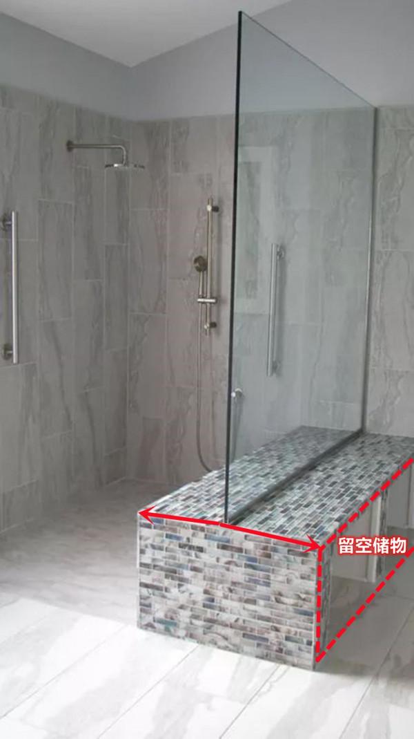 衛生間砌高低臺,淋浴房坐著洗澡,外面當毛巾櫃,小面積兩全其美 衛生間砌高低臺,淋浴房坐著洗澡,外面當毛巾櫃,小面積兩全其美