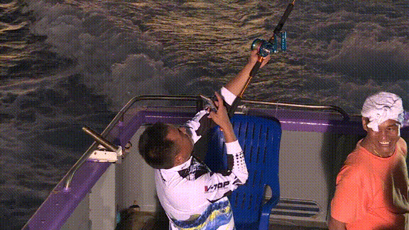 海上高爾夫：我帶了20個人出國釣了趟魚，其中19個就此上癮