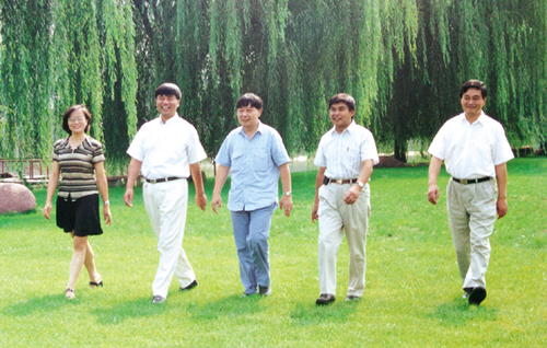 與四川劉永好兄弟相似,重慶4兄弟曾名震一時,後落魄到眾籌治病 與四川劉永好兄弟相似,重慶4兄弟曾名震一時,後落魄到眾籌治病