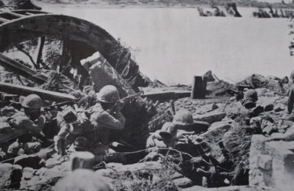 1946年,一國軍少將拿槍威脅地下黨員:幫我傳份情報給葉劍英 1946年,一國軍少將拿槍威脅地下黨員:幫我傳份情報給葉劍英