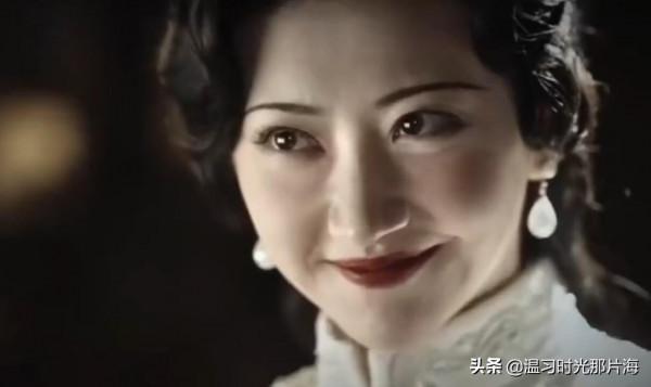 什麼叫演技炸裂？這些人一人分飾兩角，對比分明，圈粉無數