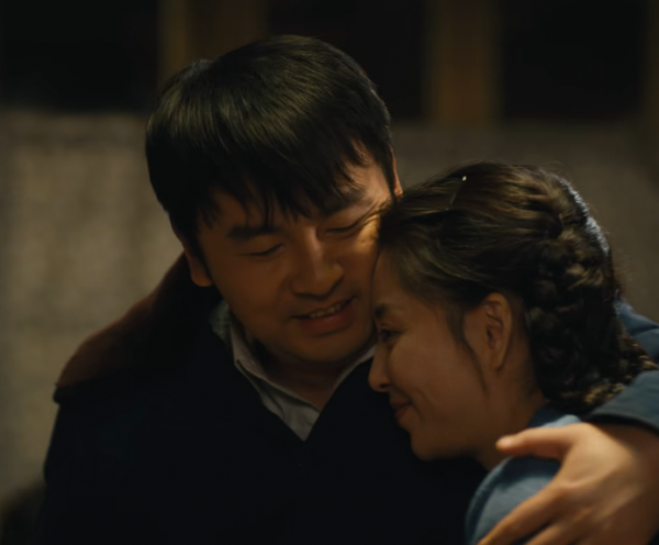 中國導演們！求求你們學學《人世間》導演李路怎麼拍&OpenCurlyDoubleQuote;窮人&rdquo;的吧