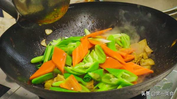 一家四口的晚餐,有葷有素營養足,吃得好花錢少,30元足夠 一家四口的晚餐,有葷有素營養足,吃得好花錢少,30元足夠