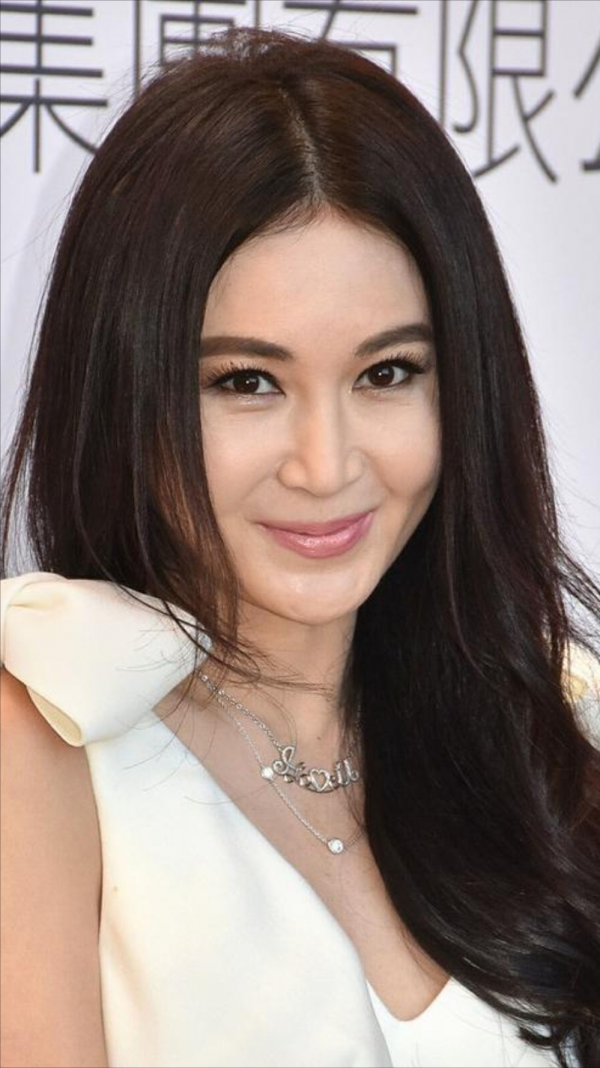 曾經風光無限，如今過氣的10位港臺明星，有的只能接廉價的商演