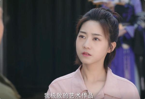 飆升榜第一，一口氣刷完24集，國產新王炸劇讓我通宵狂刷爽翻了