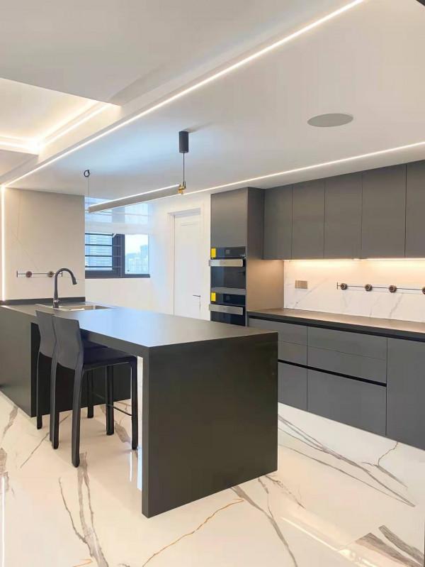 愛格U702，斷貨王的顏值就是香