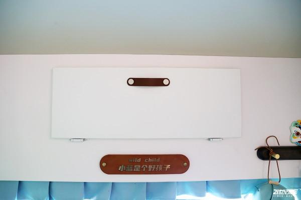 少女心配蒂芙尼藍，嫩你一臉，網紅小姐姐訂製款大通V90房車