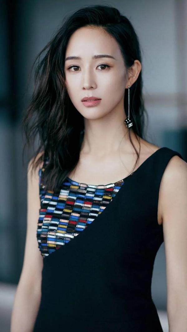 “優雅女神”張鈞甯到底有多美？（多圖）