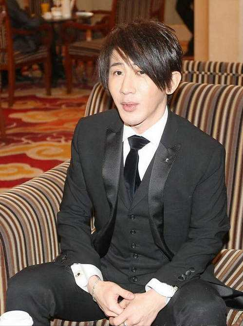 從一夜爆紅到&OpenCurlyDoubleQuote;銷聲匿跡&rdquo;，劉謙到底經歷了什麼？