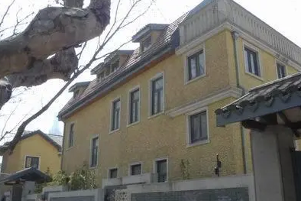 父親是蔣介石的筆桿子，她卻是紅色特工，身份暴露後她結局如何？